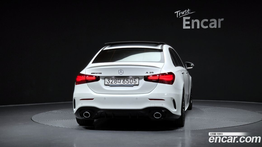 Mercedes-Benz A-Class AMG A35 4MATIC Sedan, 2024