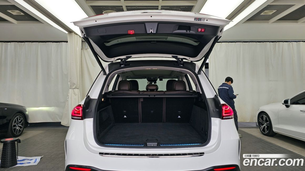 Mercedes-Benz GLE-Class GLE450 4MATIC, 2023