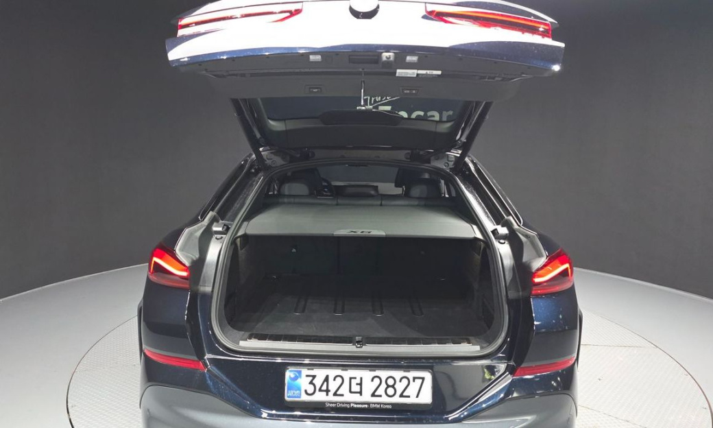 BMW X6 xDrive40d M Sport Pro, 2025