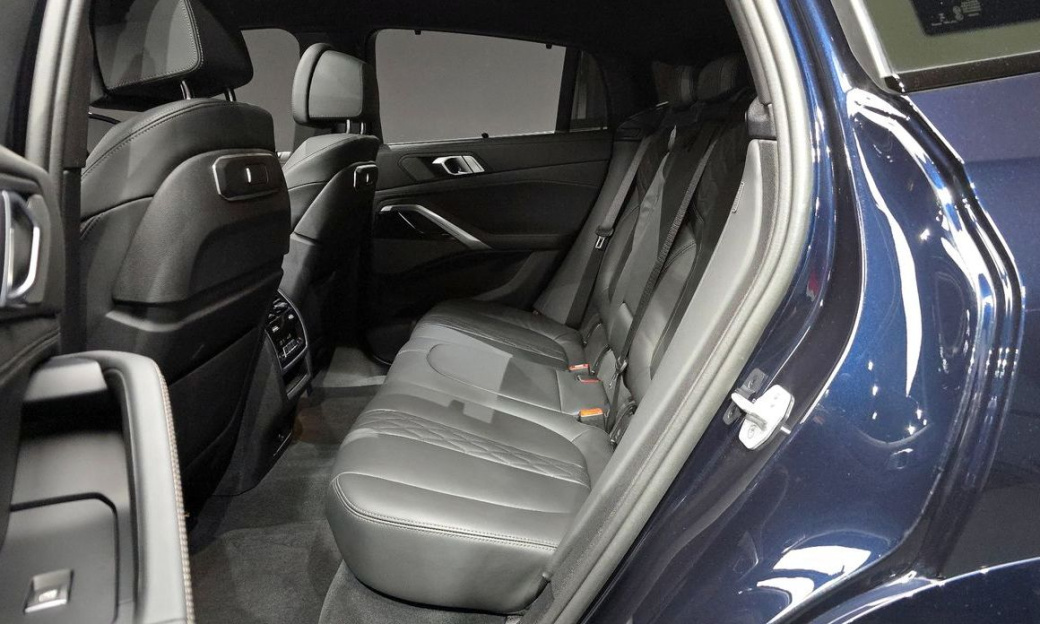BMW X6 xDrive40i M Sport, 2024