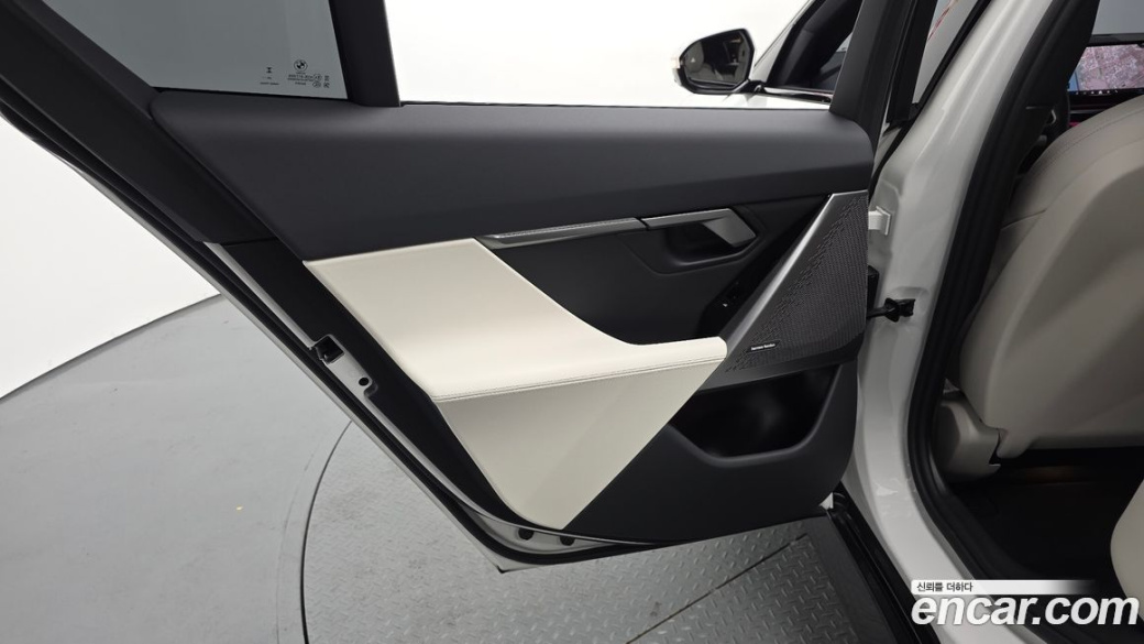 BMW 5-Series 520i M Sport, 2025