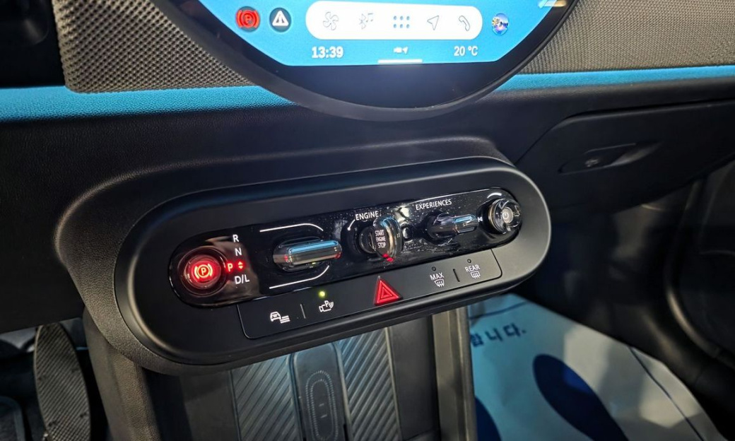 Mini Cooper Convertible Favoured, 2025