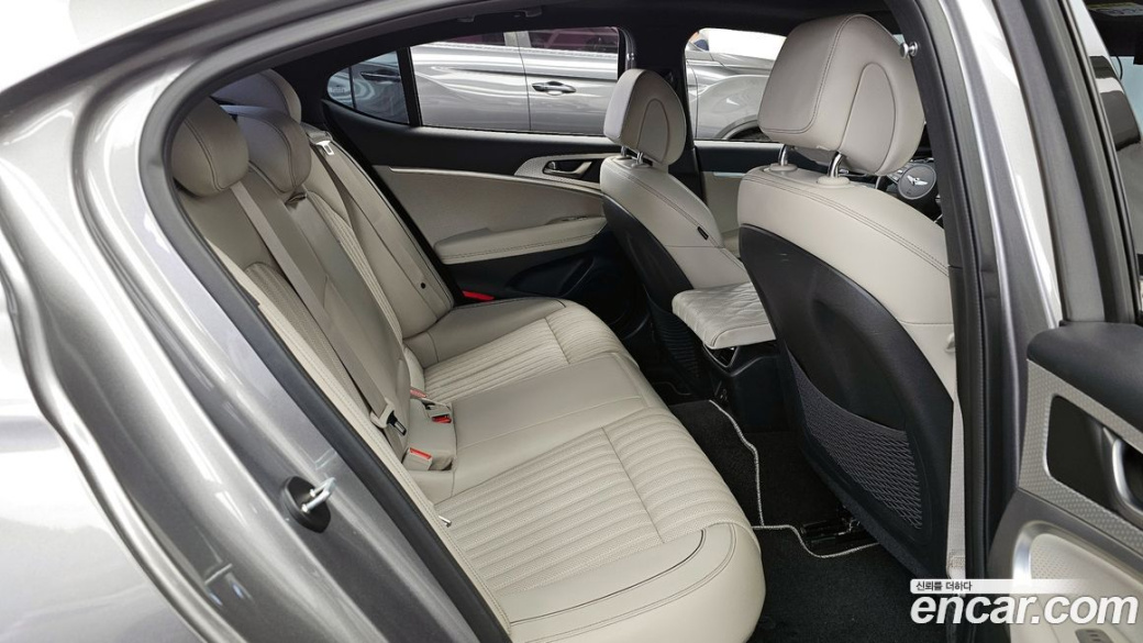 Genesis G70 Gasoline 2.0T 4WD, 2021