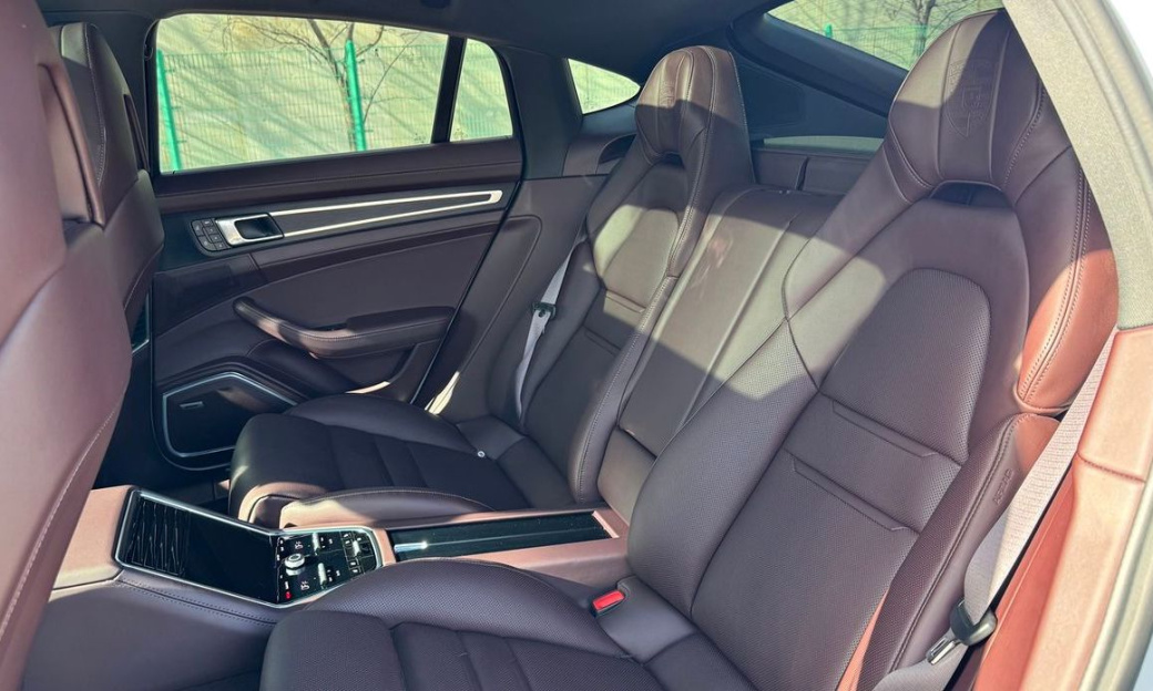 Porsche Panamera 2.9 AWD Platinum Edition, 2022