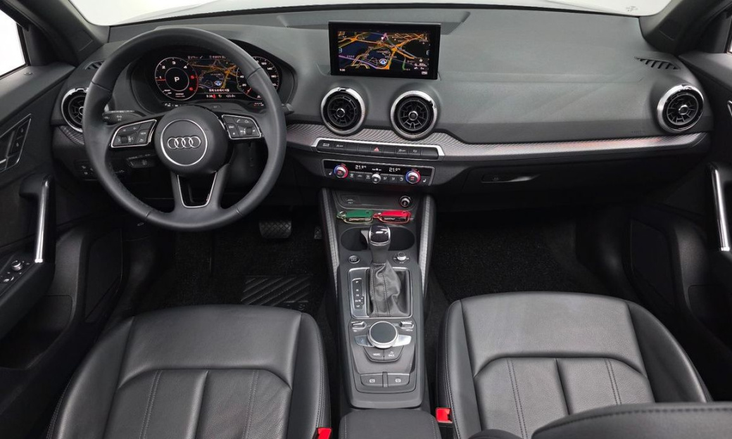 Audi Q2 35 TDI Premium, 2023