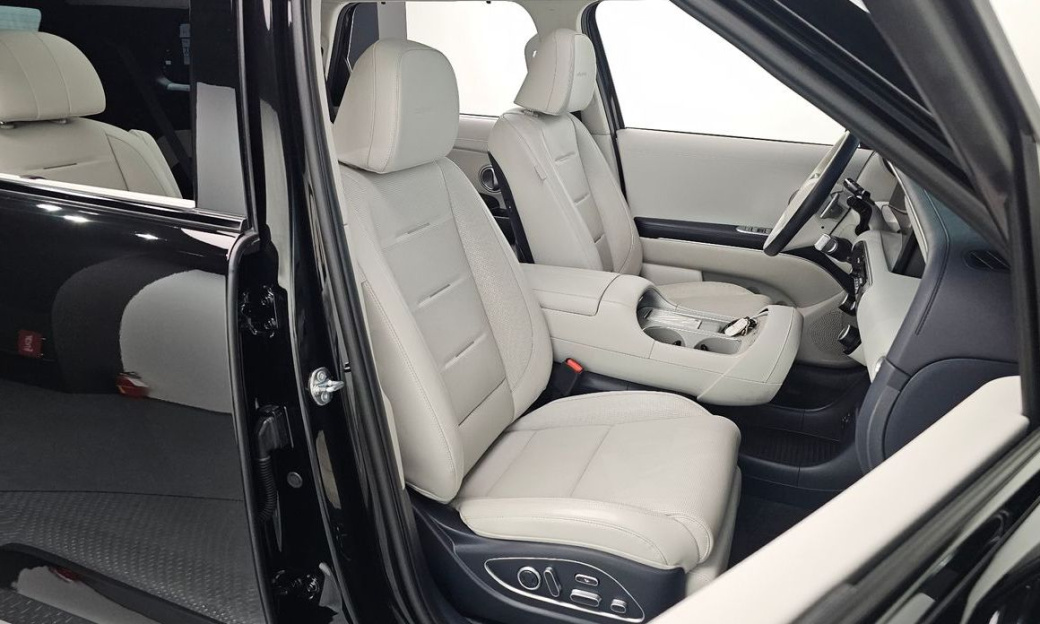 Hyundai Palisade Gasoline 2.5T 4WD 7-Seater, 2025