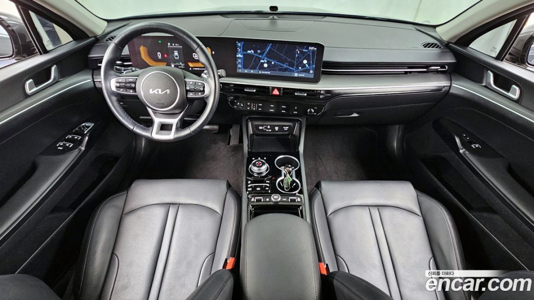 Kia K5 2.0, 2024