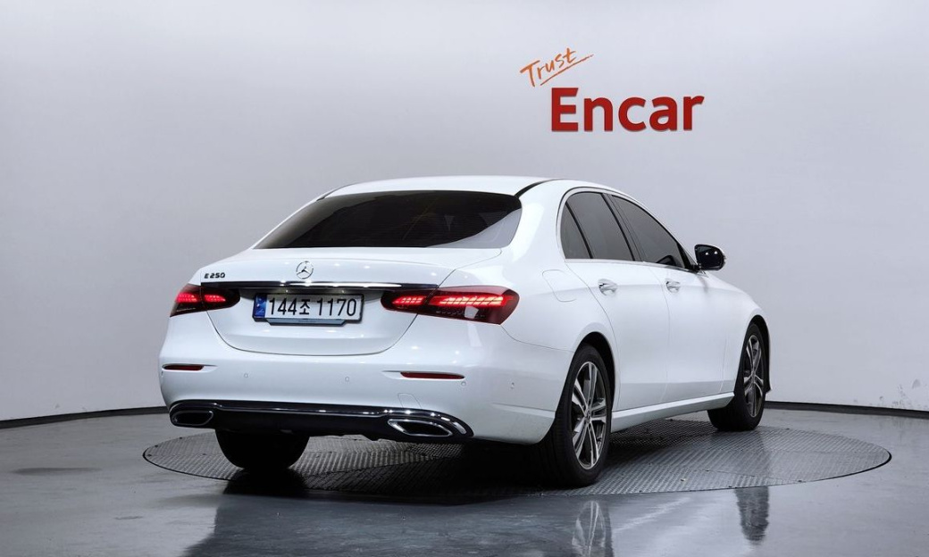 Mercedes-Benz E-Class E250 Avantgarde, 2023