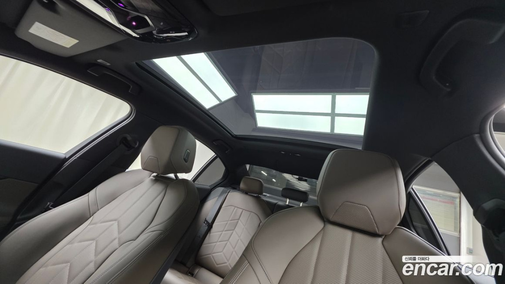 BMW 5-Series 520i M Sport, 2025