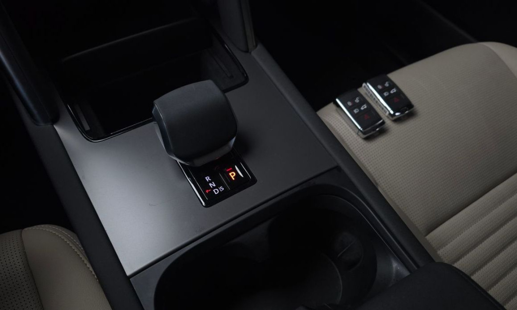 Land Rover Discovery Sport P250 S, 2024