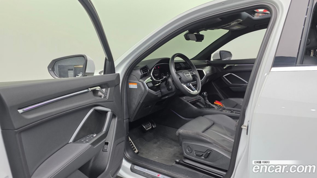 Audi Q3 35 TDI Premium Sportback, 2022