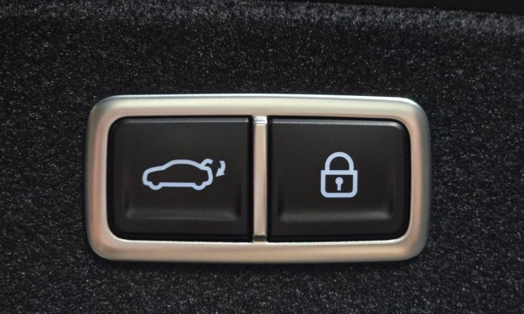 Genesis G80 Gasoline 2.5 Turbo 2WD, 2025