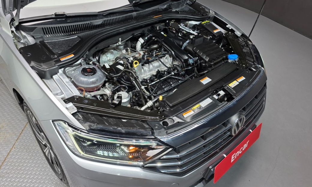 Volkswagen Jetta 1.4 TSI Prestige, 2021