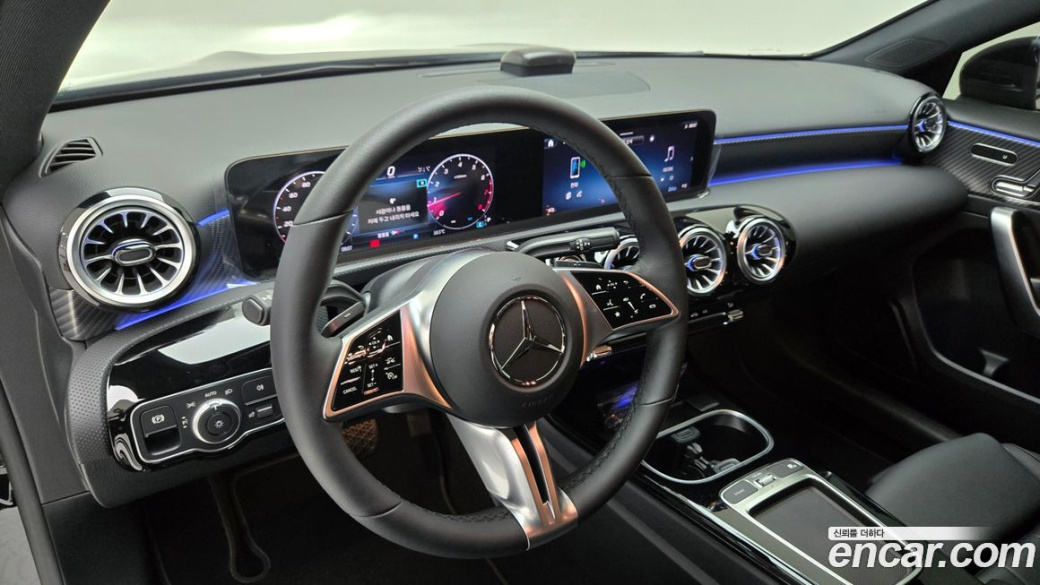 Mercedes-Benz A-Class A220 Hatchback, 2024