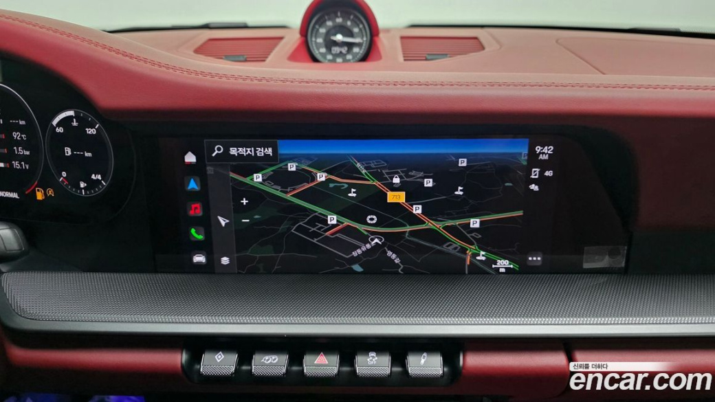 Porsche 911 Carrera 4 Cabriolet, 2024