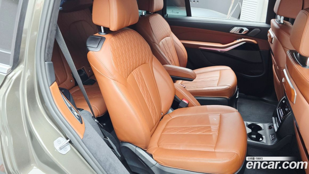 BMW X7 xDrive 40i M Sport 6STR, 2024
