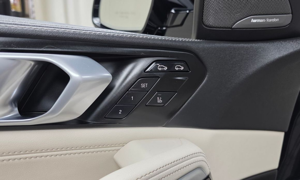 BMW X6 xDrive40i M Sport, 2025