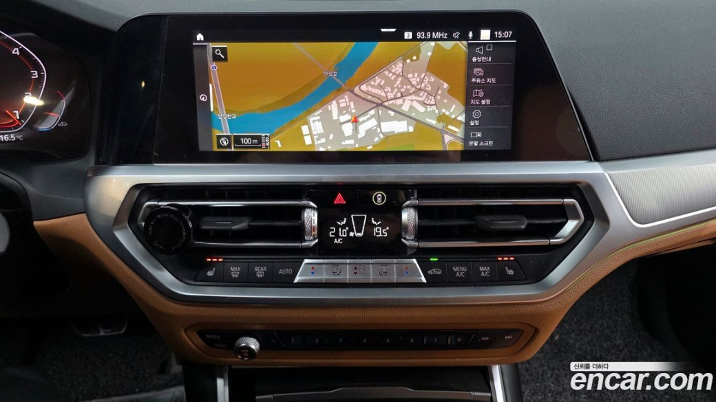 BMW 3-Series 320i M Sport, 2022