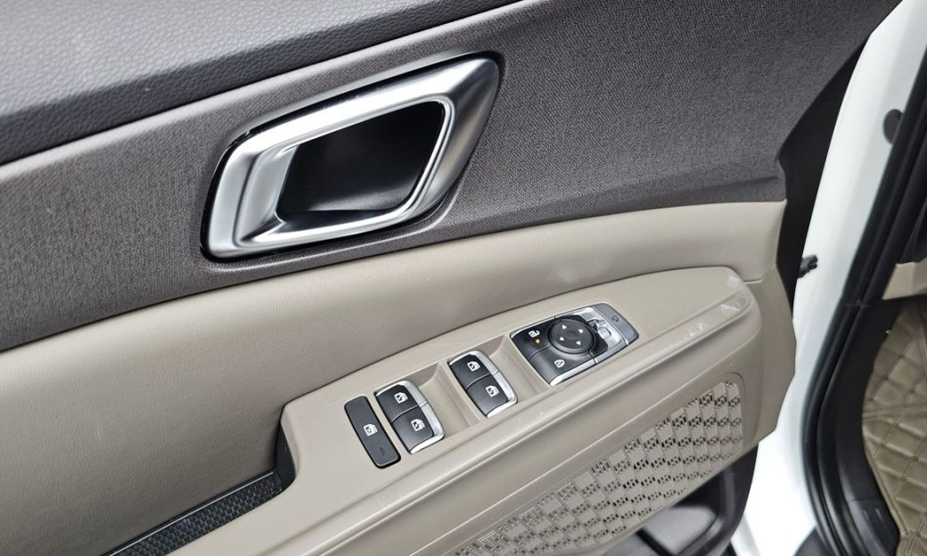 Kia Carnival 7-Seater Noblesse, 2024