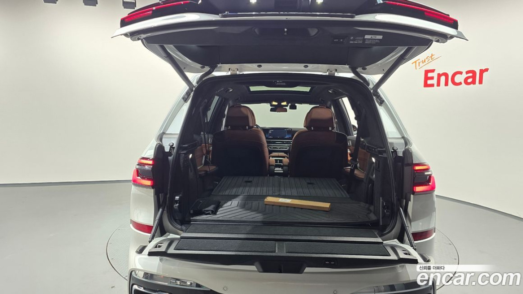 BMW X7 xDrive 40i M Sport 6STR, 2024