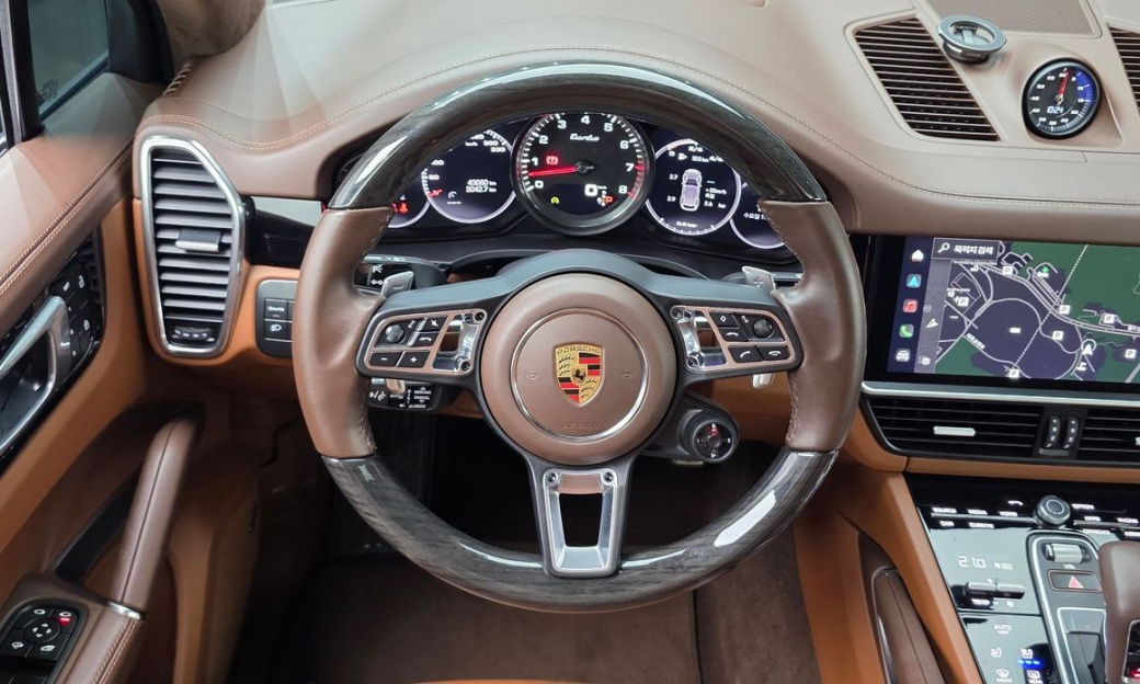 Porsche Cayenne 4.0 Turbo, 2022