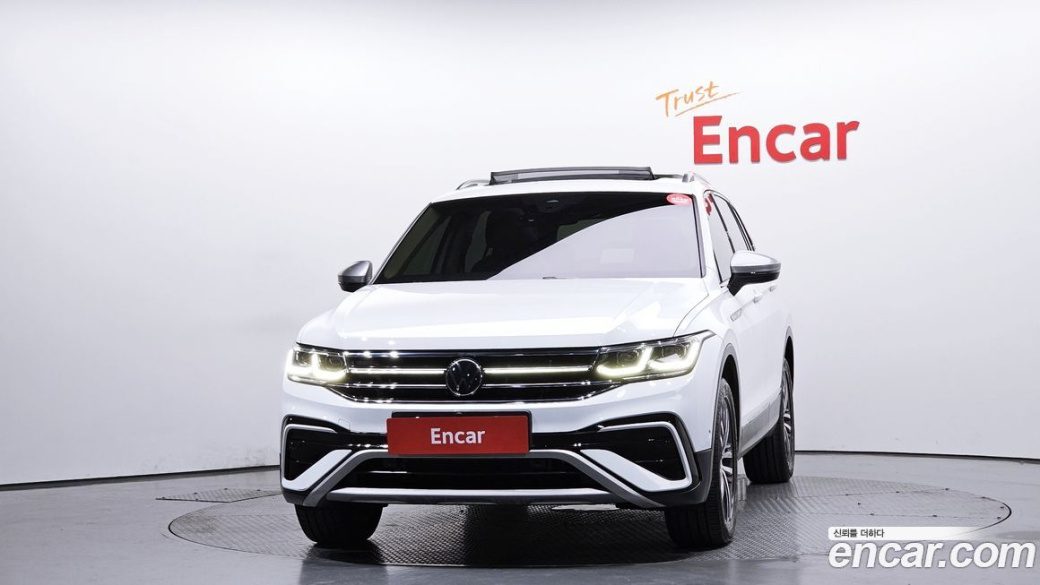 Volkswagen Tiguan 2.0 TSI Prestige, 2023