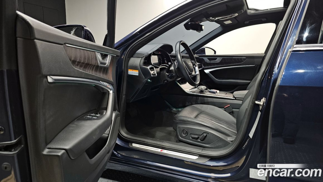 Audi A6 45 TFSI Premium, 2021