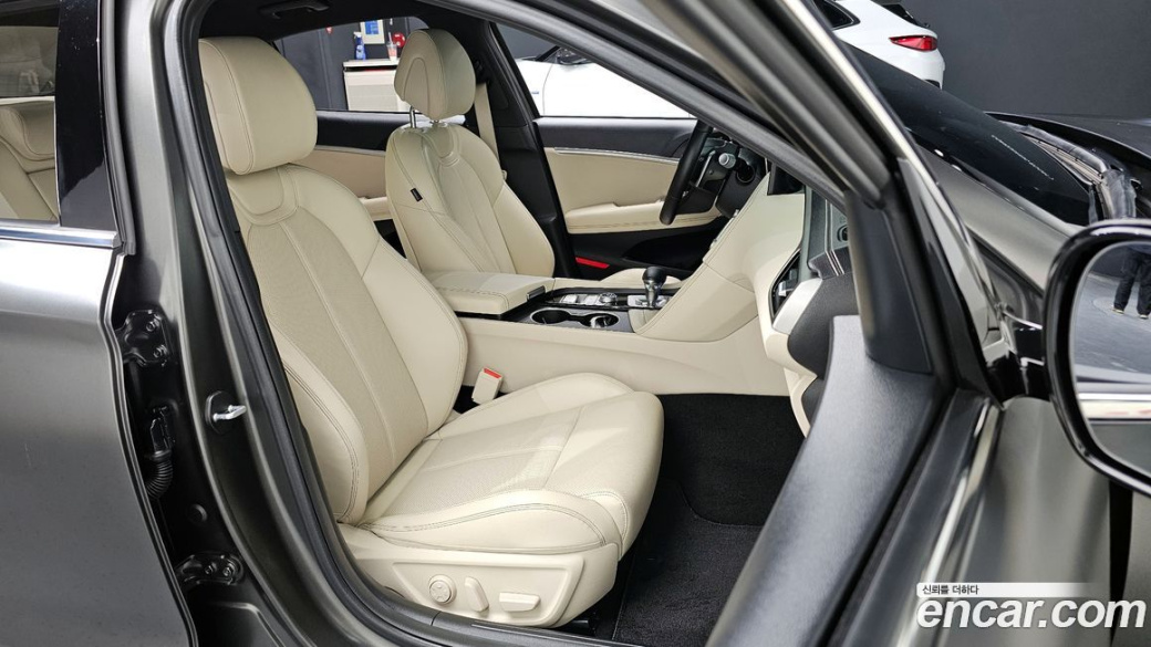 Genesis G70 Gasoline 2.5T 4WD, 2024