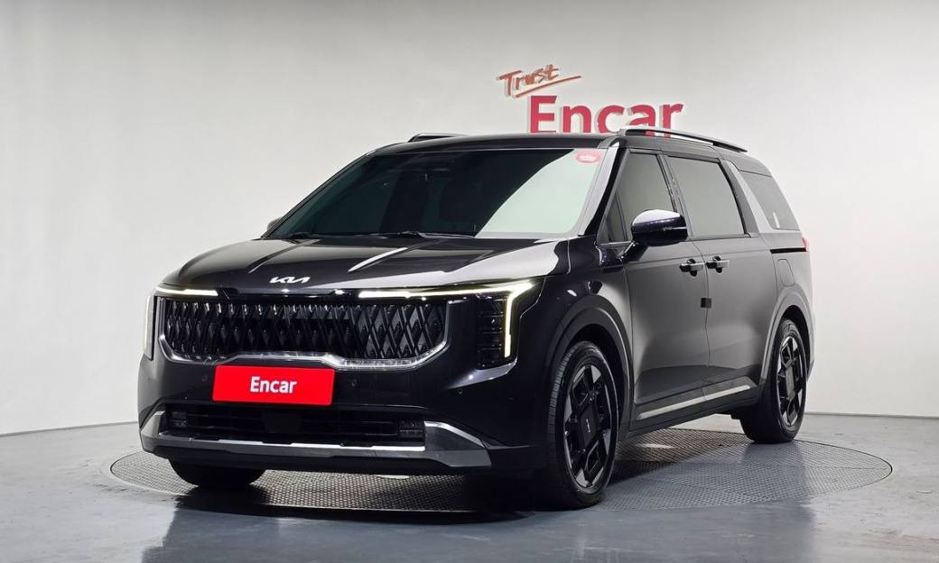 Kia Carnival 9-Seater Noblesse, 2024