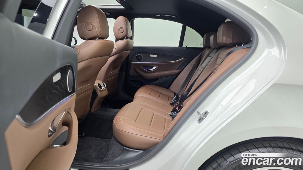 Mercedes-Benz E-Class E250 Avantgarde, 2022