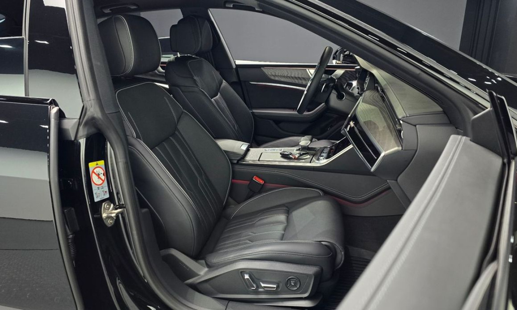 Audi A7 55 TFSI Quattro Premium, 2025