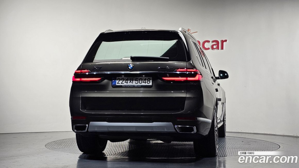 BMW X7 xDrive 40i Design Pure Excellence 6-Seater, 2023
