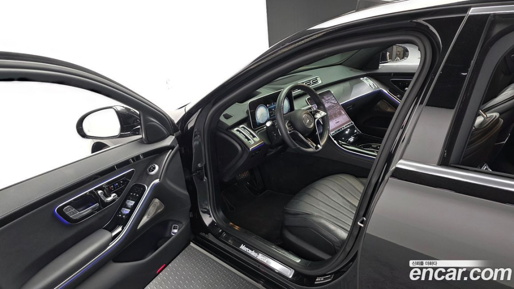 Mercedes-Benz S-Class S350 d, 2022
