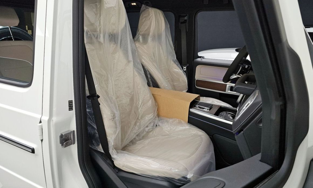Mercedes-Benz G-Class G450d, 2026