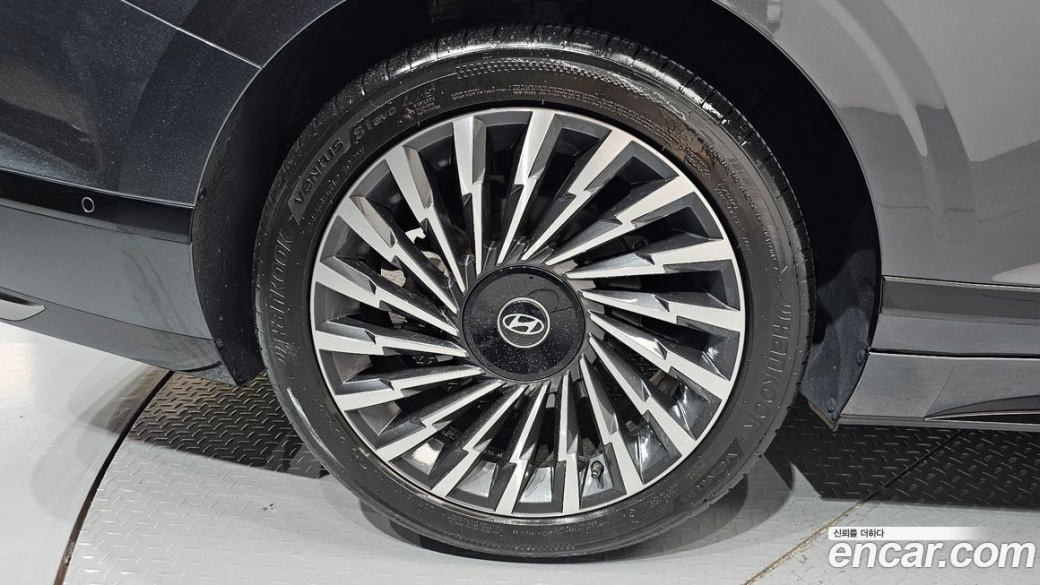 Hyundai Grandeur 2,5 Gasoline 2WD, 2023
