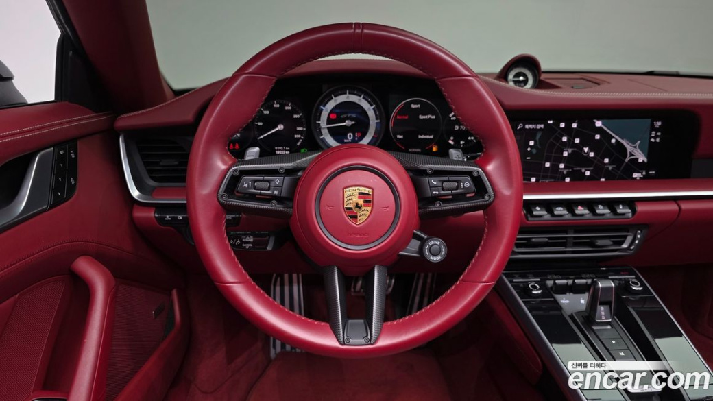 Porsche 911 Carrera 4 GTS Cabriolet, 2022