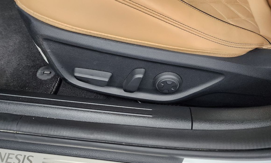 Genesis G70 Gasoline 2.0T 2WD, 2021