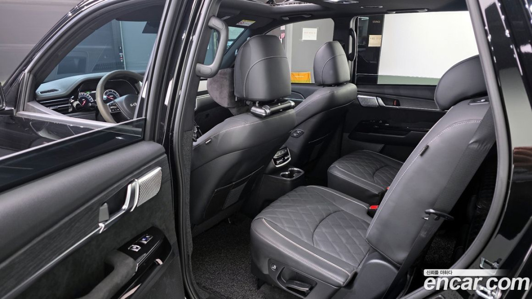 Kia Mohave Diesel 3.0 4WD 6-Seater, 2022