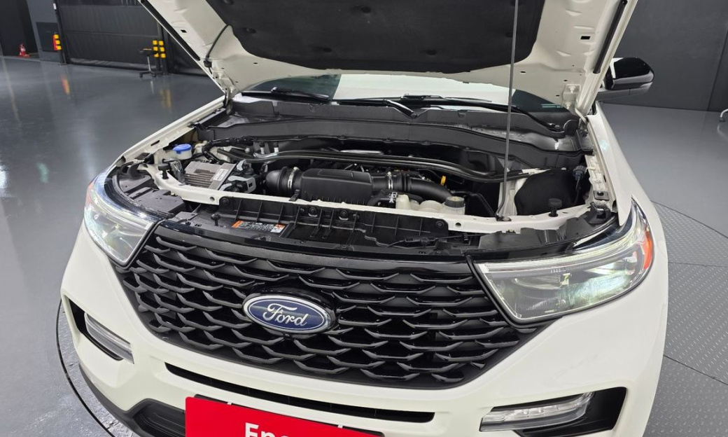 Ford Explorer 3.0 Platinum 4WD, 2022