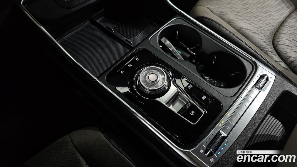 Kia Carnival 9-Seater Noblesse, 2025