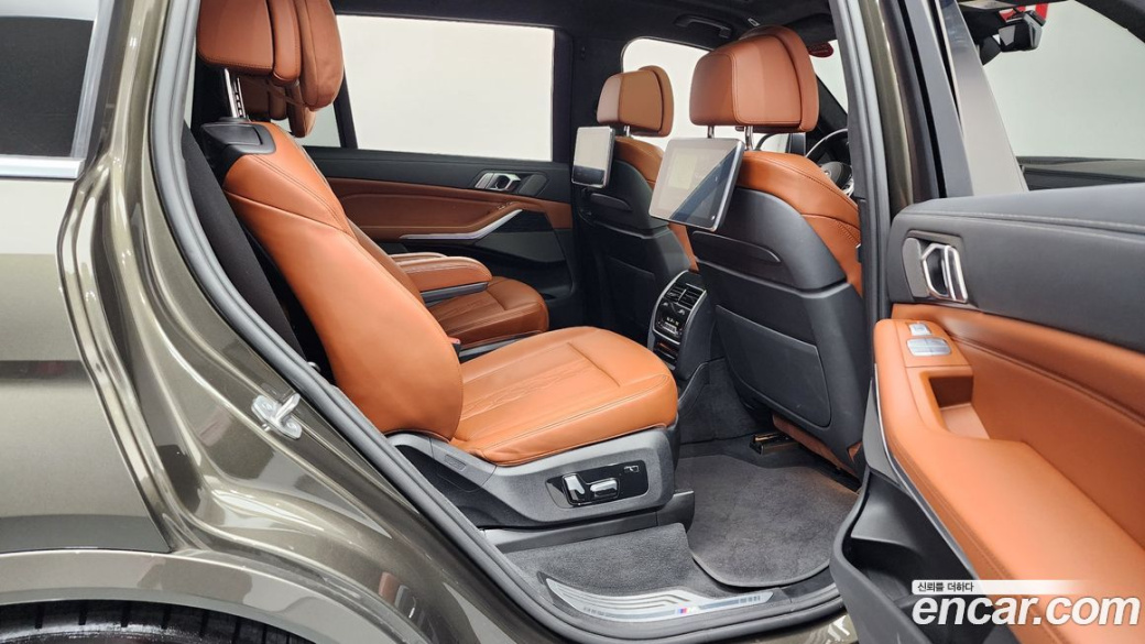 BMW X7 xDrive 40i M Sport 6STR, 2022