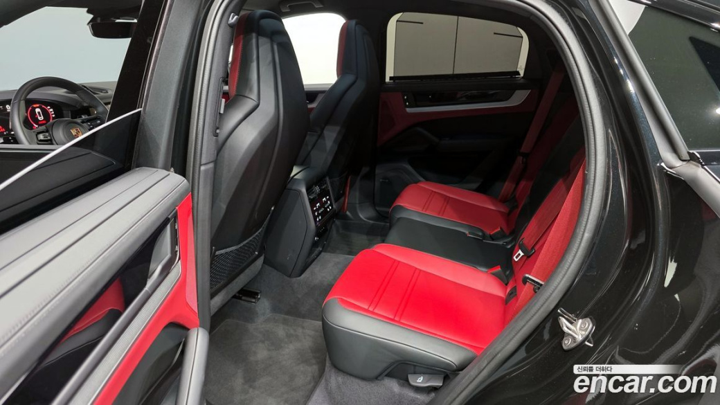Porsche Cayenne 3.0 Coupe, 2025