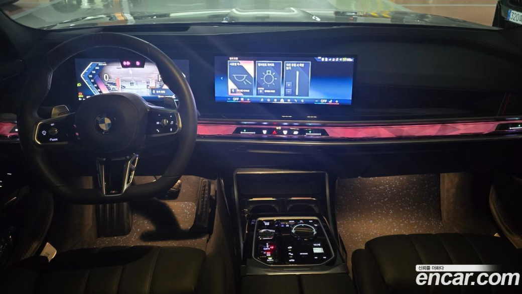 BMW 7-Series 740i xDrive M Sport, 2025