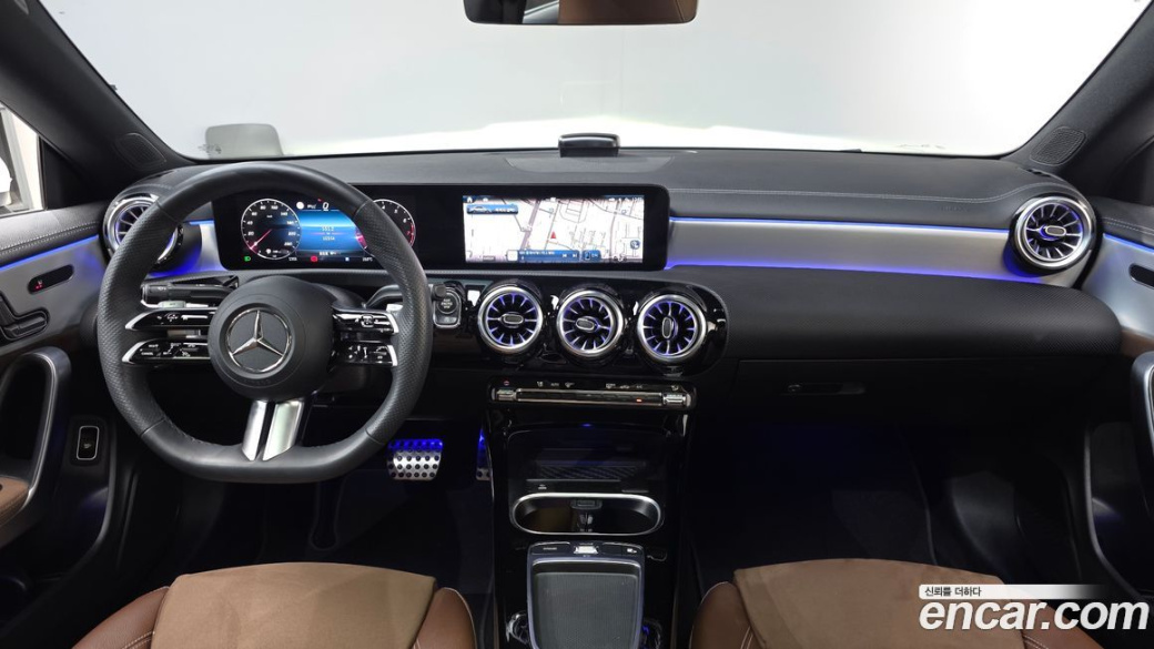 Mercedes-Benz CLA-Class CLA250 4MATIC, 2025
