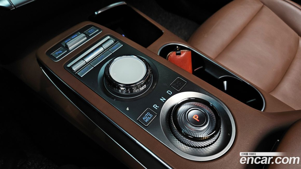 Genesis GV70 2.5T Gasoline 2WD, 2021