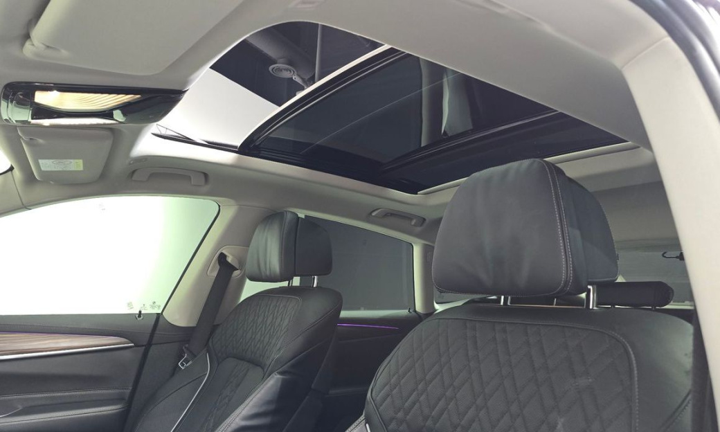 BMW Gran Turismo 620d Luxury, 2022
