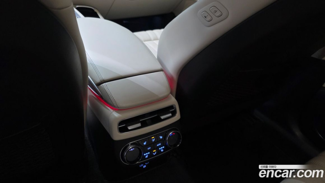 Genesis GV70 2.5T Gasoline 2WD, 2024