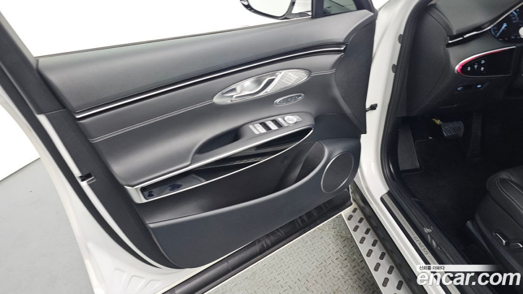 Genesis GV70 2.5T Gasoline AWD, 2024