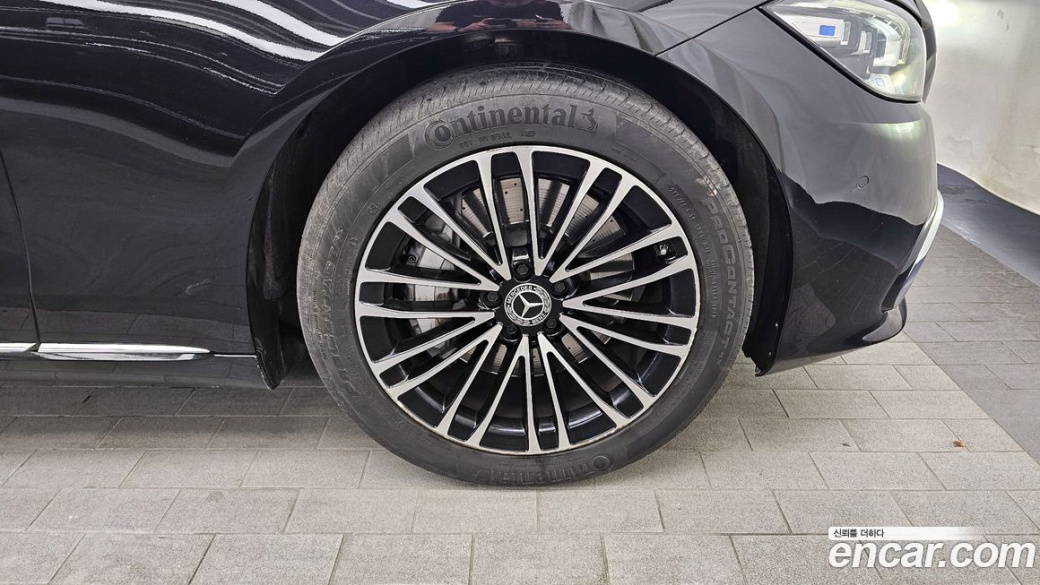 Mercedes-Benz S-Class S350 d, 2023