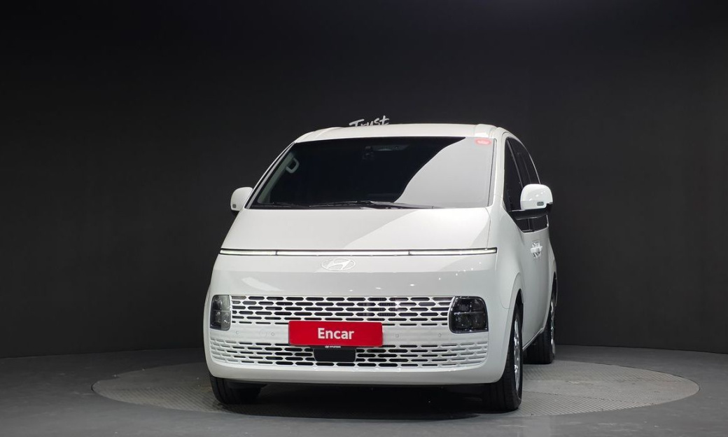 Hyundai Staria Cargo 5-Seater, 2025